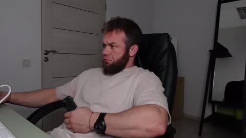 Snapshot of tommy_burnzzz chatting on 12.19.24 tommy burnzzz online show from 12.19.24