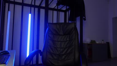 Snapshot of tommy_burnzzz chatting on 01.21.25 tommy burnzzz online show from 01.21.25