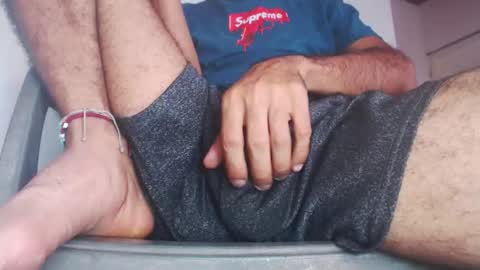   Thomas    online show from 09.17.25