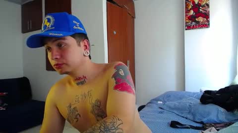 Snapshot of tommy_sins619 chatting on 01.18.25 Dirty Tommy online show from 01.18.25