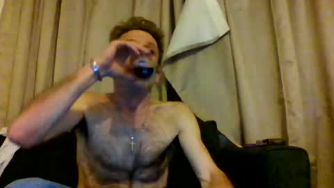 Snapshot of tommyandtomara chatting on 05.08.26 tommyandtomara online show from 05.08.26