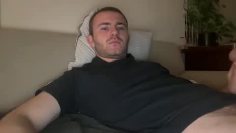 tommyflash_tut online show from 10.22.25