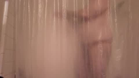 Snapshot of tommypressure chatting on 02.01.26 tommypressure online show from 02.01.26