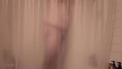 Snapshot of tommypressure chatting on 02.04.26 tommypressure online show from 02.04.26