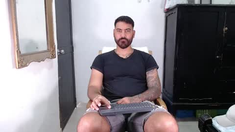 Tomas jhonson online show from 01.29.25