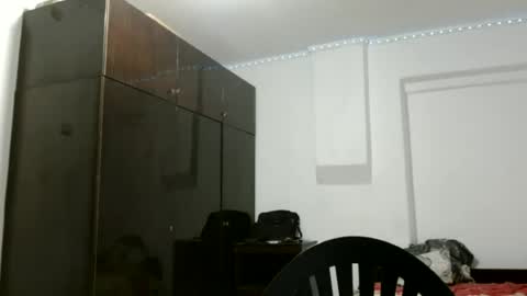 Onlyfans - Tomylind keep you in touch there online show from 06.22.26