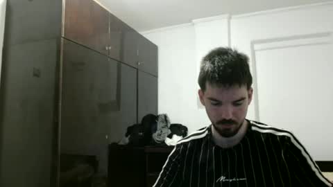 Onlyfans - Tomylind keep you in touch there online show from 06.24.26