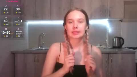 Snapshot of toni_pittmann chatting on 06.11.26 toni_pittmann online show from 06.11.26