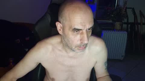 Snapshot of toninspektor chatting on 10.02.25 toninspektor online show from 10.02.25