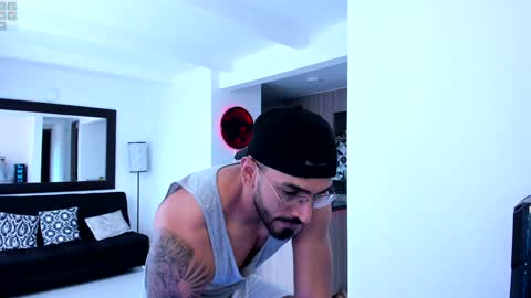 tony muscle1 online show from 01.16.25