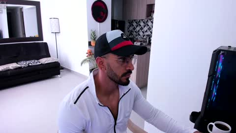 tony muscle1 online show from 02.07.25