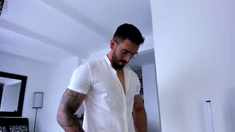 tony muscle1 online show from 02.14.25