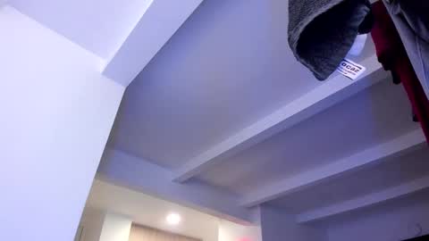 tony muscle1 online show from 02.28.25