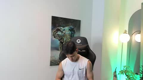 tony_petrov online show from 10.14.25