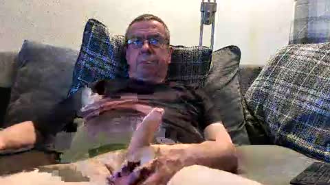 Snapshot of tonyhandjob chatting on 07.20.26 tonyhandjob online show from 07.20.26