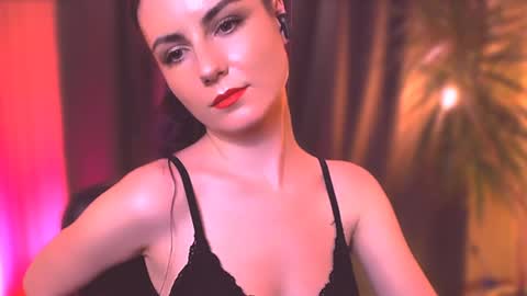 Elizabeth online show from 12.28.24