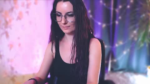 Elizabeth online show from 01.13.25