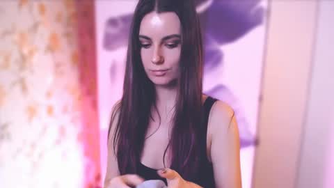 Elizabeth online show from 02.25.25