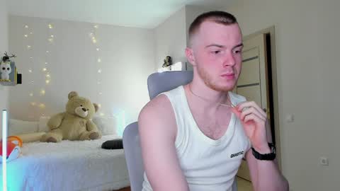 Snapshot of toohornyserj chatting on 12.17.24 toohornyserj online show from 12.17.24