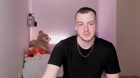 Snapshot of toohornyserj chatting on 12.22.24 toohornyserj online show from 12.22.24