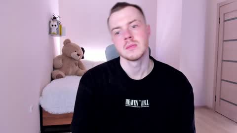 Snapshot of toohornyserj chatting on 01.13.25 toohornyserj online show from 01.13.25