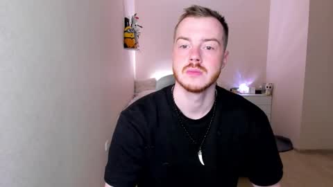 Snapshot of toohornyserj chatting on 09.23.25 toohornyserj online show from 09.23.25