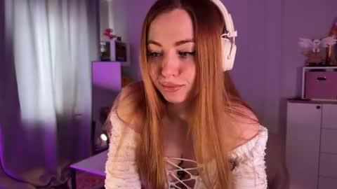 Snapshot of topwitch chatting on 02.13.26 Lina Next stream January 4 11am UTC 0 online show from 02.13.26