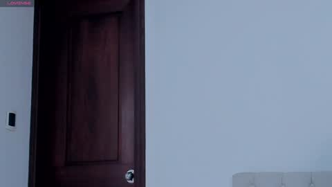 Tori Cross online show from 01.29.25