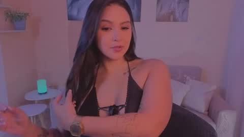 Tori Cross online show from 04.18.26