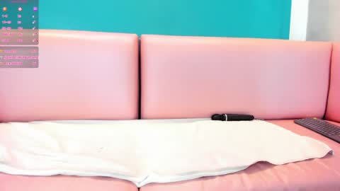 Tori  online show from 12.21.24