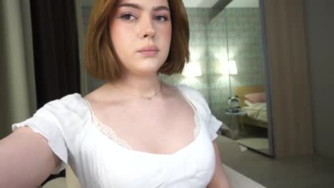 Snapshot of torinova chatting on 02.16.26 online show from 02.16.26