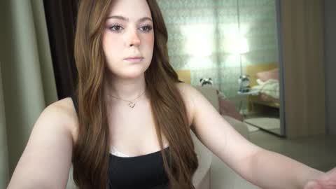 Snapshot of torinova chatting on 03.19.26 online show from 03.19.26