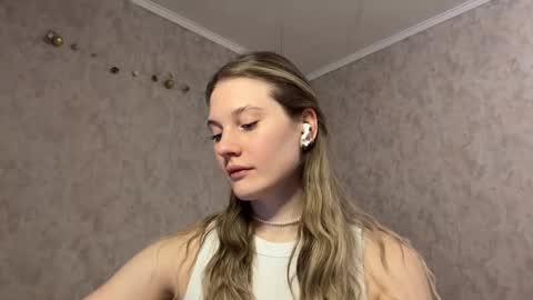 Snapshot of torydesmarias chatting on 01.07.26 Anita online show from 01.07.26