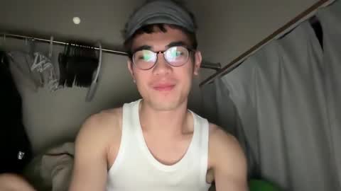 Karo online show from 02.04.25