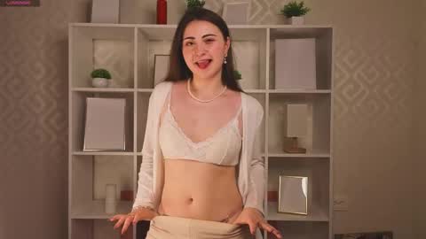 Mari online show from 04.14.26