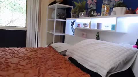 Milly online show from 02.02.26