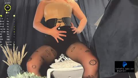 Madam Viktoria   Vacation in Portugal  2811 - 0412 online show from 07.21.26