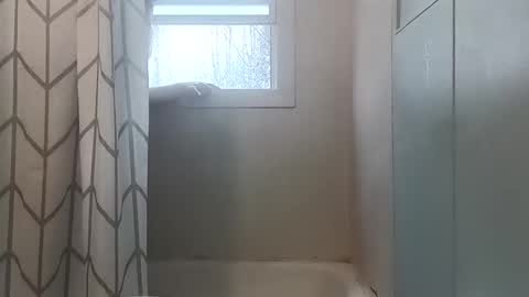 totallyawesome_65 online show from 03.25.26