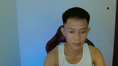 Snapshot of touch_of_alison chatting on 11.05.25 Alison online show from 11.05.25