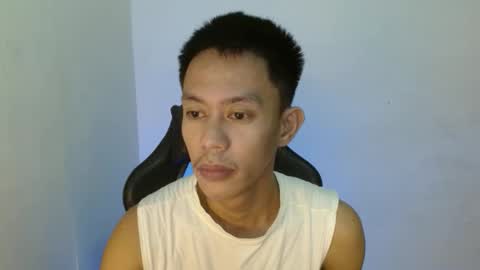 Snapshot of touch_of_alison chatting on 11.17.25 Alison online show from 11.17.25