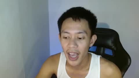 Snapshot of touch_of_alison chatting on 12.03.25 Alison online show from 12.03.25