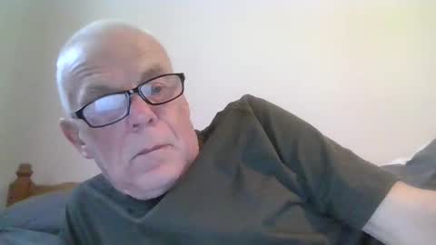 Snapshot of touche5656607203 chatting on 11.22.25 touche5656607203 online show from 11.22.25