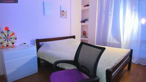 Snapshot of toxic_lina chatting on 01.11.26 Ellina online show from 01.11.26