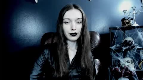 toxicdomme online show from 03.03.26