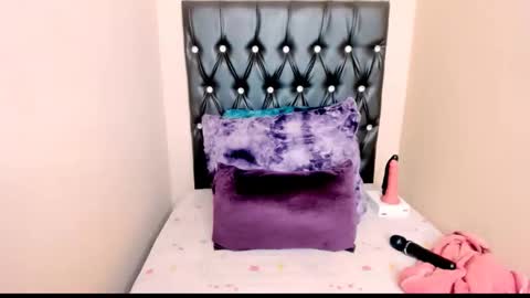 toxicfantasy4u online show from 02.24.26