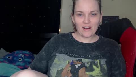 Snapshot of toxiclilly chatting on 03.07.25 Lilly Miss Mistress Goddess Maam Queen Boss online show from 03.07.25