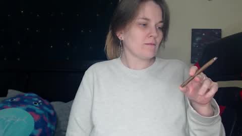 Snapshot of toxiclilly chatting on 03.11.25 Lilly Miss Mistress Goddess Maam Queen Boss online show from 03.11.25