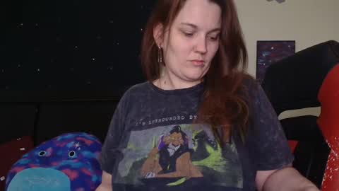 Snapshot of toxiclilly chatting on 10.20.25 Lilly Miss Mistress Goddess Maam Queen Boss online show from 10.20.25