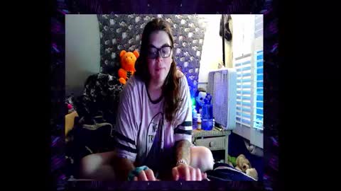 Toxiclove1311 online show from 10.27.25