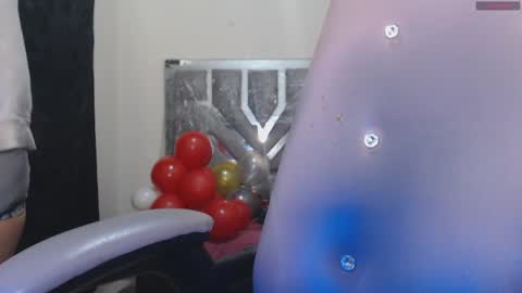 Snapshot of toxxxic_cams chatting on 05.26.26 toxca69 online show from 05.26.26